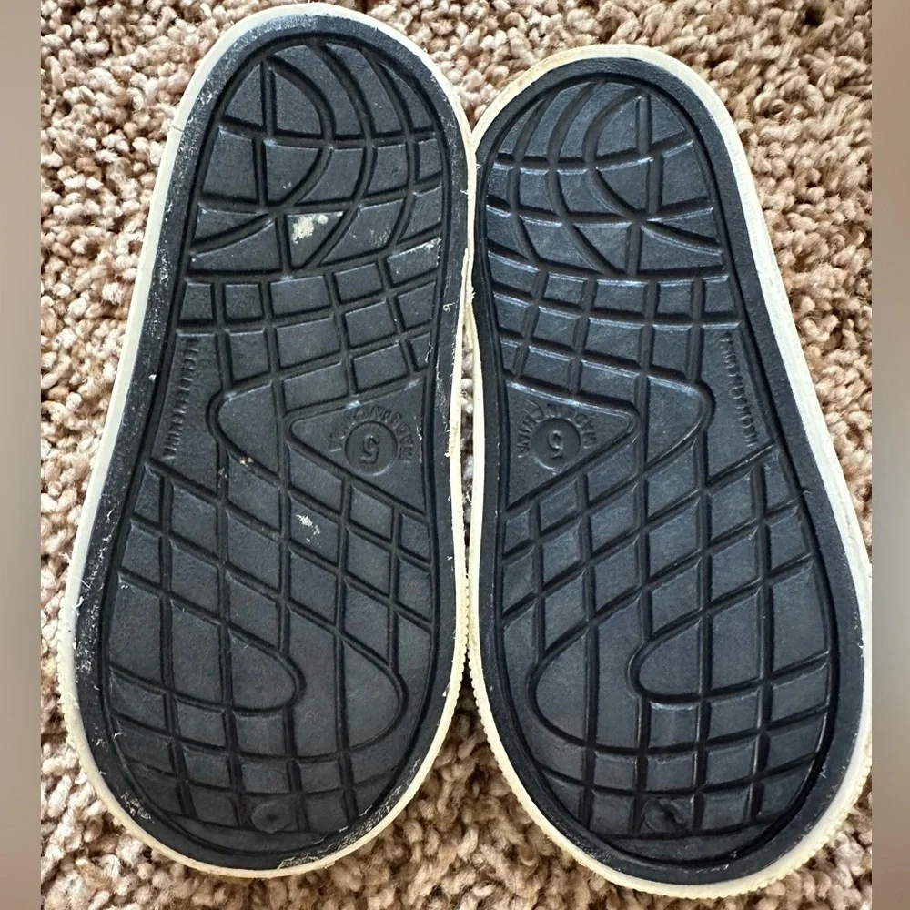 Old Navy - Navy Blue Perforated Slip-On Water Shoes, Size 5